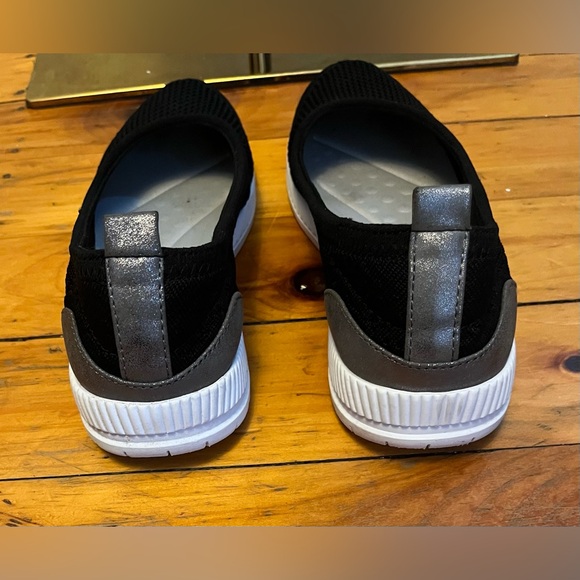 Easy Spirit Glitz Walking Shoe Slip On Black Breathable Flexible Arch Support 9 - Picture 6 of 10